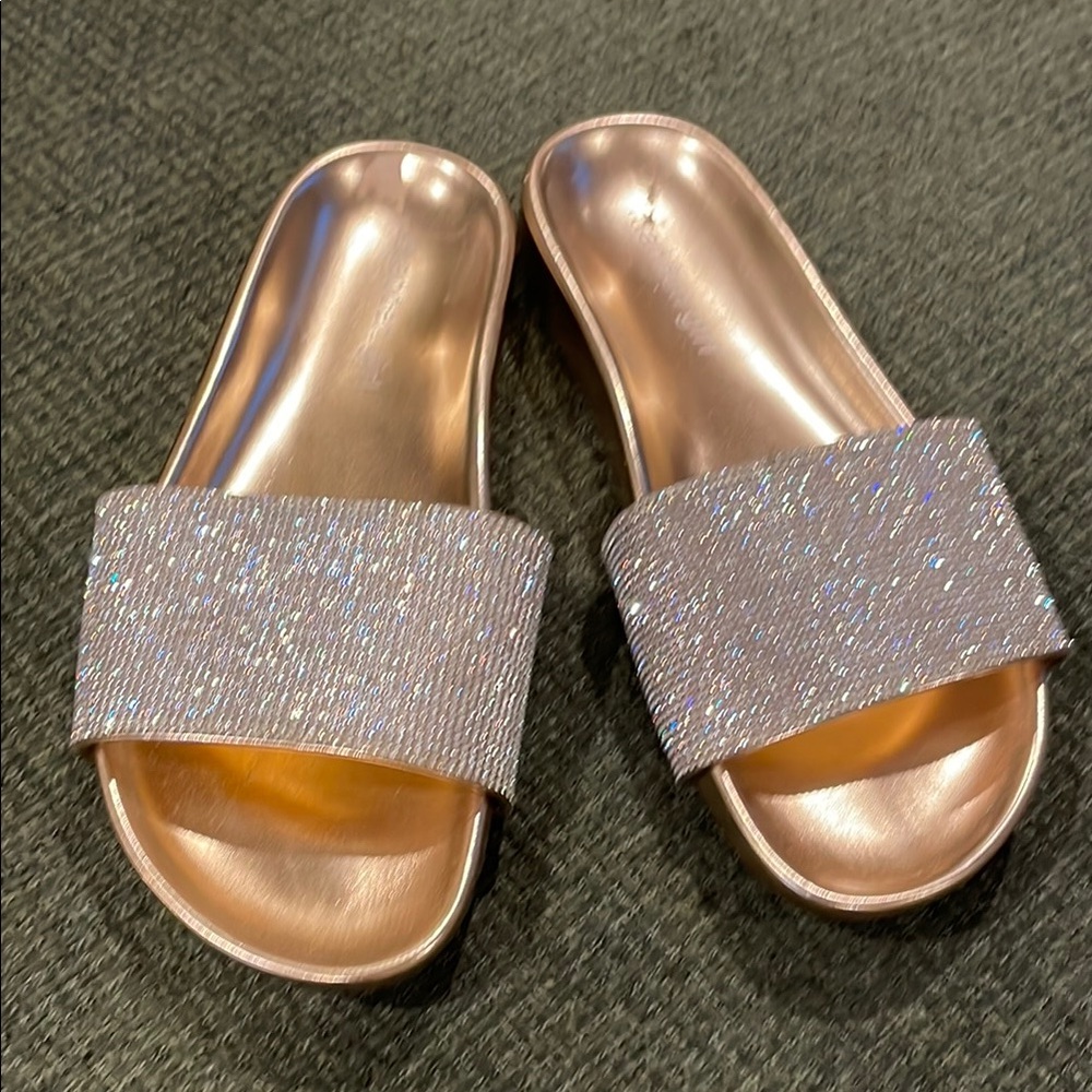 Madden Girl Glitter Slide Sandals (sz 8)